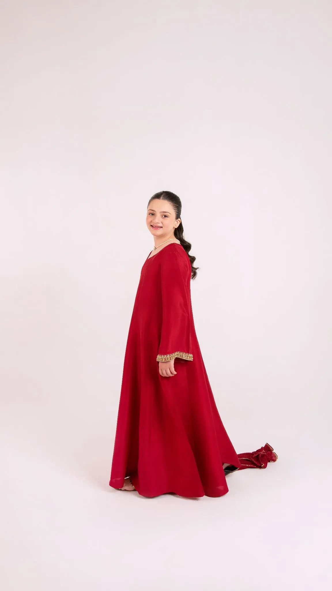 Inaya Maroon - K